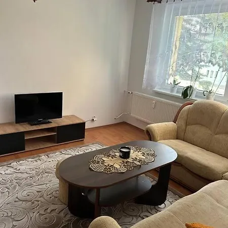 Apartman V Centre Mesta Liptovsky Mikulas Exterior photo