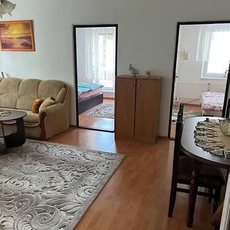 Apartman V Centre Mesta Liptovsky Mikulas Exterior photo